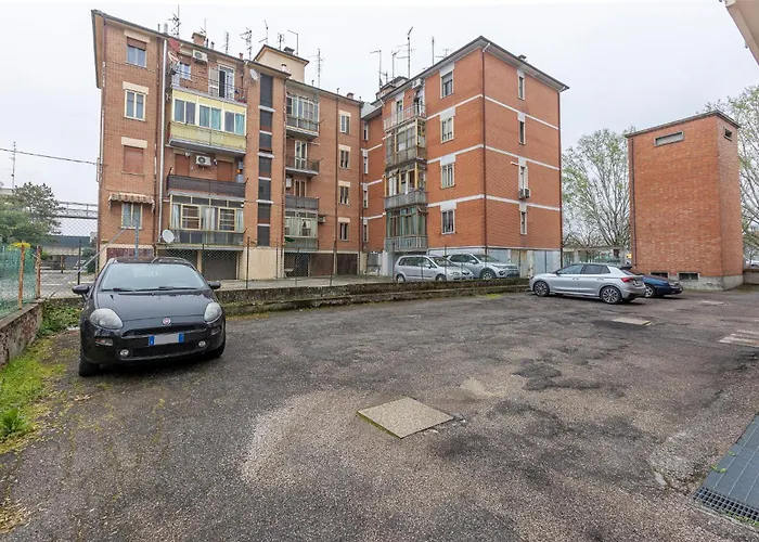 Apartamento Guesthost - Il Castello Dazzling