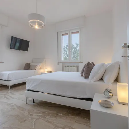 Il Castello Dazzling Apartmán *